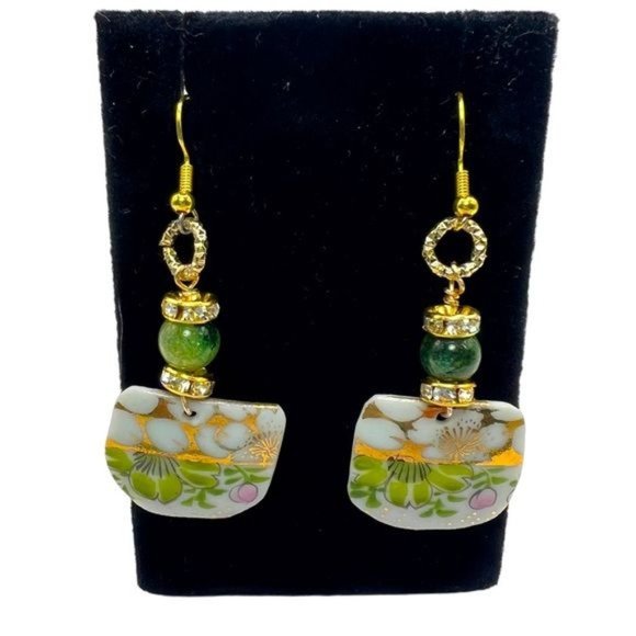Artisan Broken China Earrings Handmade with Green Agate & Crystal Findings - Picture 3 of 10